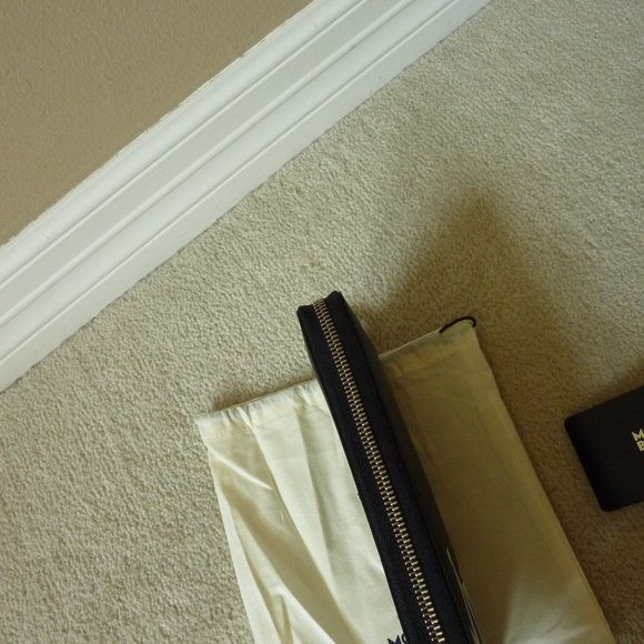 MONT BLANC Sartorial Saffiano Leather Logo Wallet - Picture 7 of 14